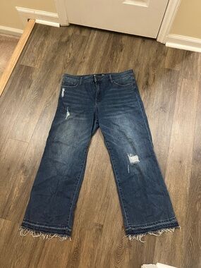 Women's Kut from the Cloth. Distressed Dark Blue Jeans 12 - Classic Denim Style